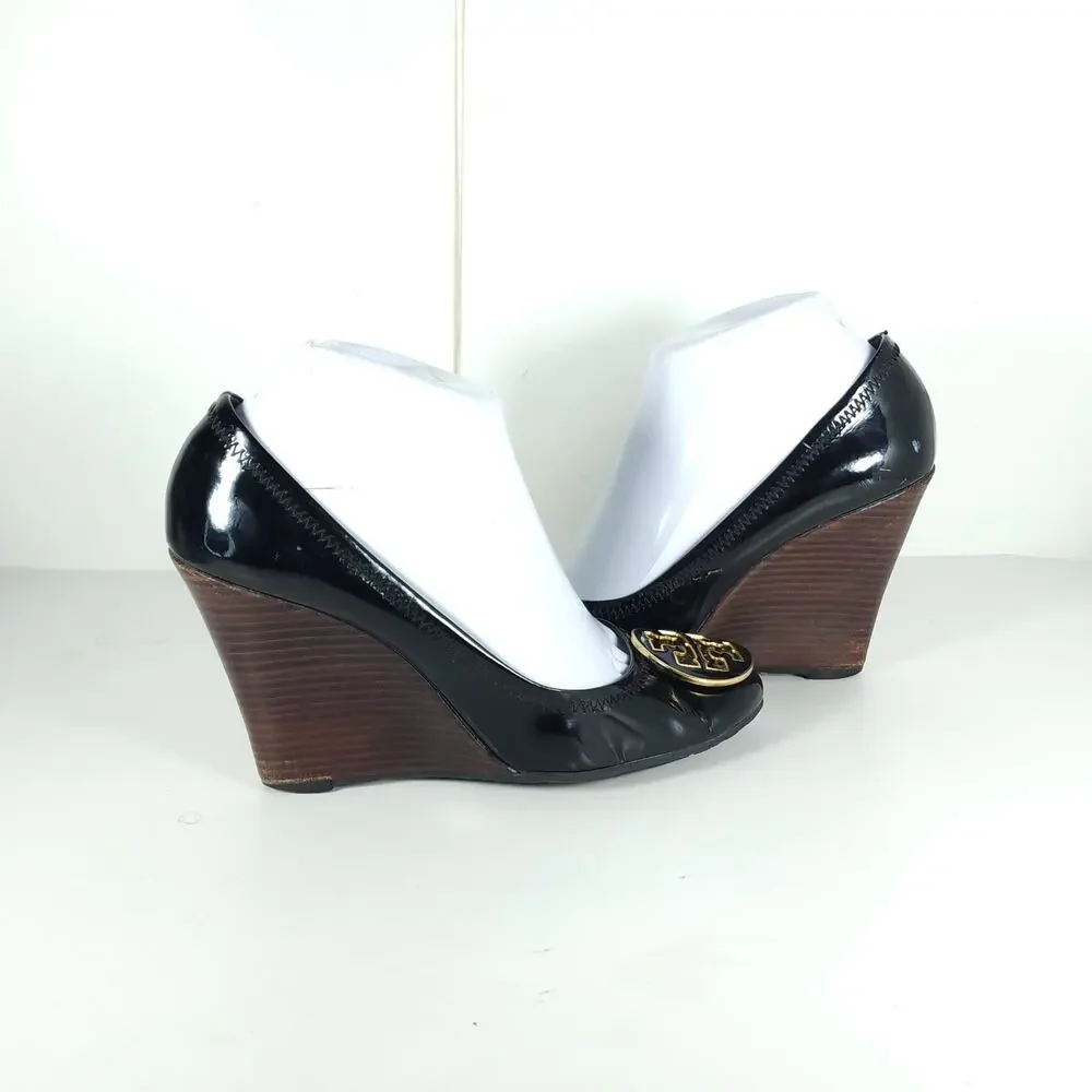 Tory Burch Women’s Caroline US 7? Black Patent Leather Stacked Wedge Pumps Shoes